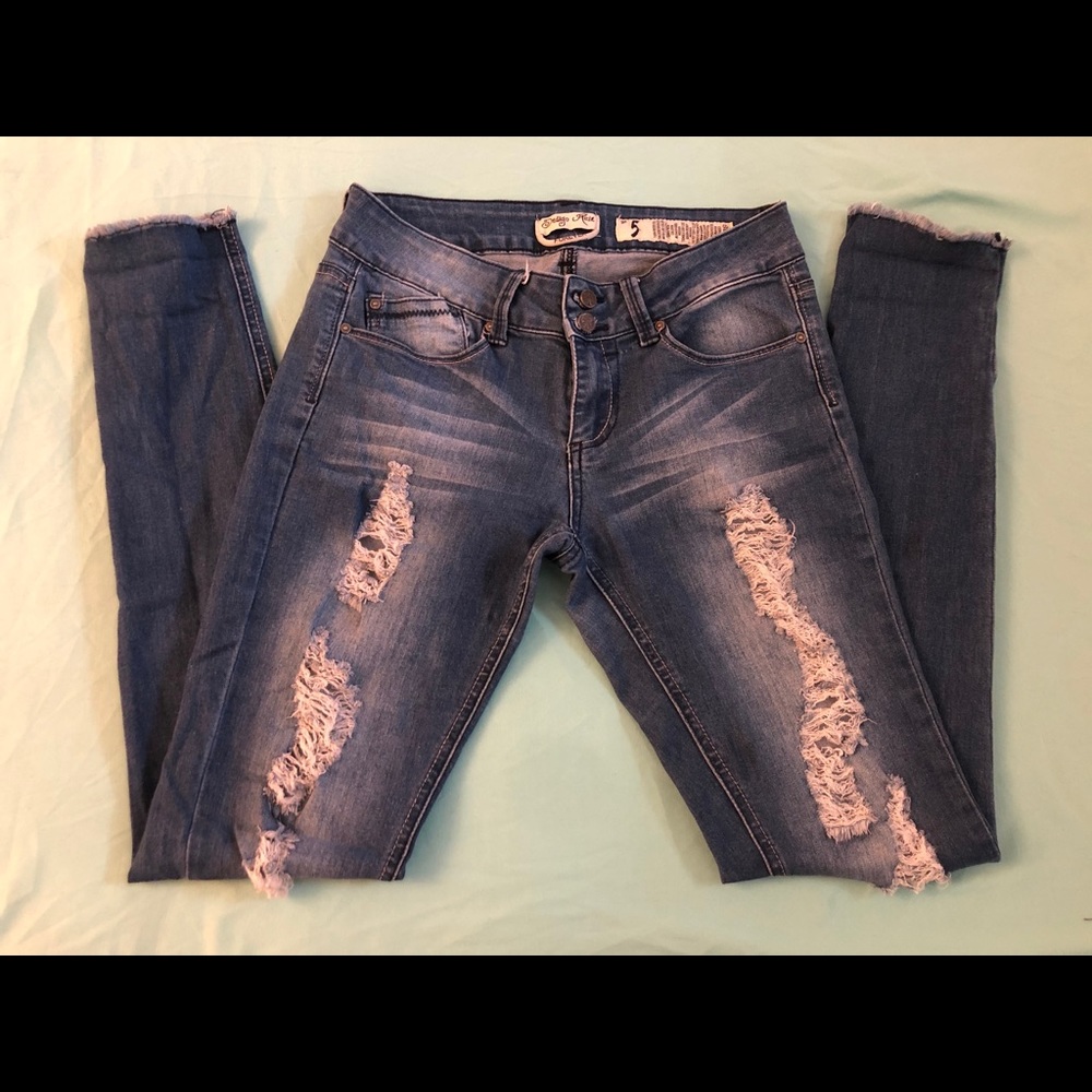 Ripped Jeans